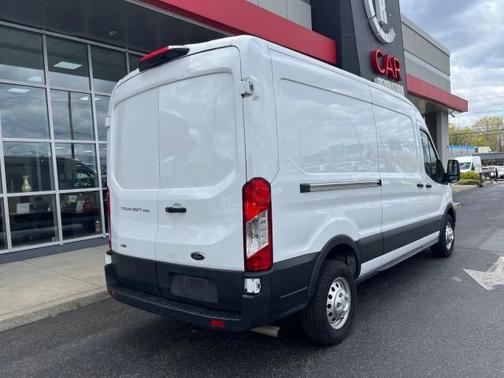 2023 Ford Transit-250