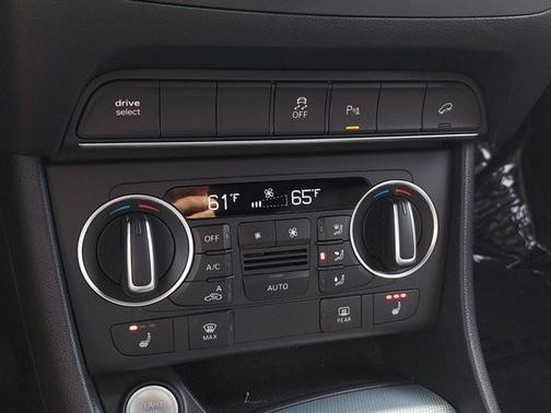 2018 Audi Q3 2.0T Premium for sale in Maple Shade, NJ - image 23