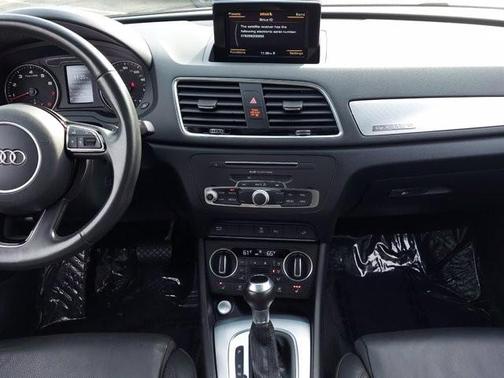 2018 Audi Q3 2.0T Premium for sale in Maple Shade, NJ - image 15