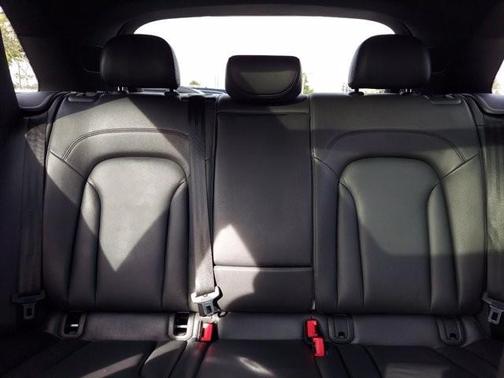 2018 Audi Q3 2.0T Premium for sale in Maple Shade, NJ - image 19