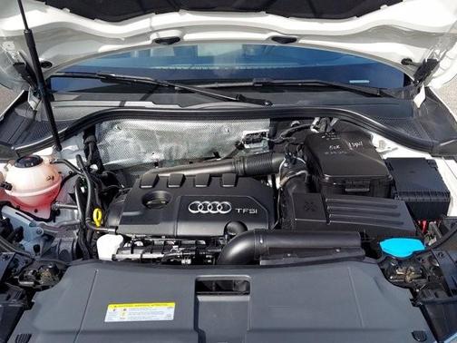2018 Audi Q3 2.0T Premium for sale in Maple Shade, NJ - image 29