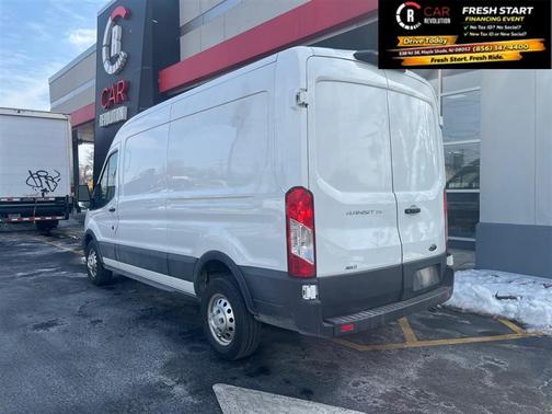 2023 Ford Transit-250 T250 MED ROOF
