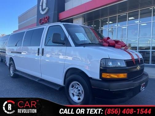 2022 Chevrolet Express 3500 LS