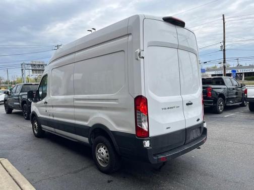 2022 Ford Transit-250 Base