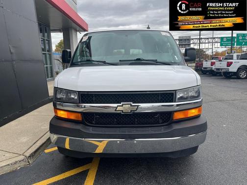 2017 Chevrolet Express 3500 LT