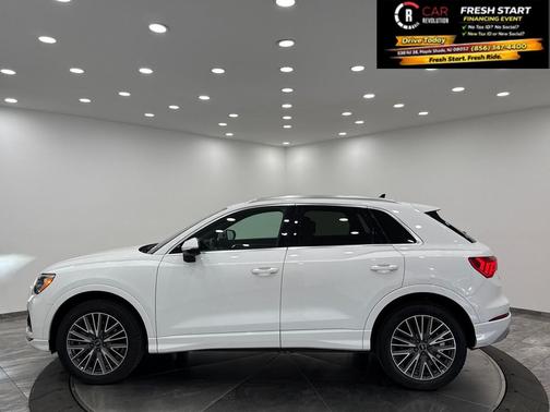 2022 Audi Q3 40 Premium