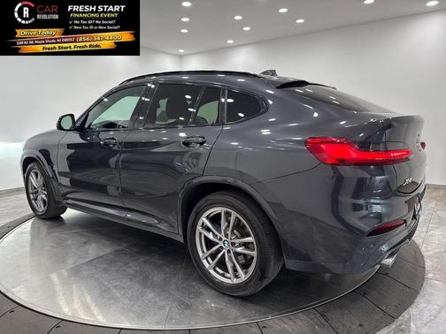 2021 BMW X4 xDrive30i