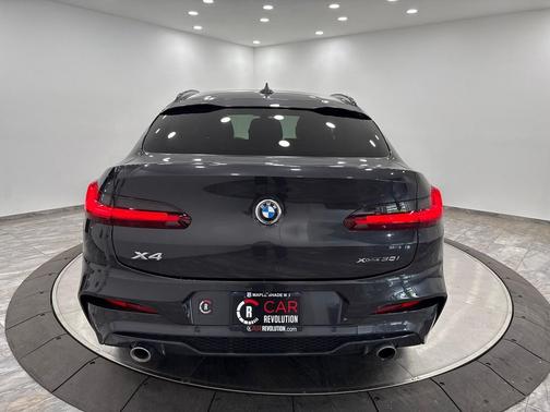 2021 BMW X4 xDrive30i