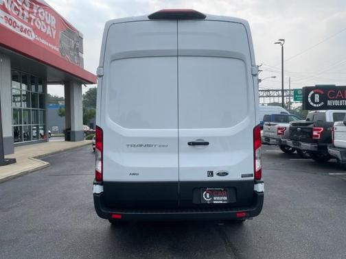 2022 Ford Transit-250 Base