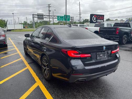 2022 BMW 530 i xDrive