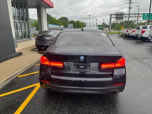 2022 BMW 530 i xDrive