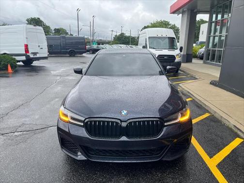 2022 BMW 530 i xDrive