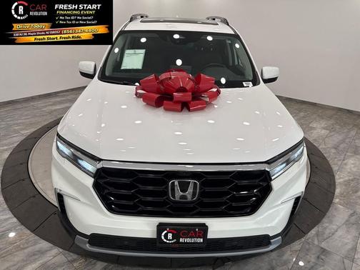 2025 Honda Pilot Elite AWD