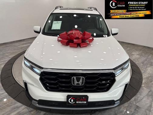 2025 Honda Pilot Elite AWD