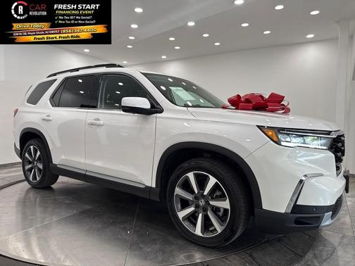 2025 Honda Pilot Elite AWD