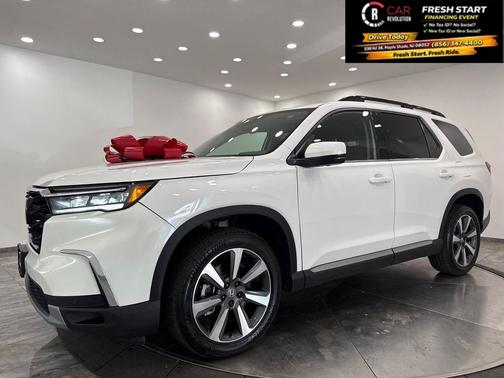 2025 Honda Pilot Elite AWD
