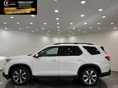 2025 Honda Pilot Elite AWD