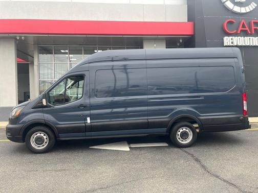 2020 Ford Transit-250 Base