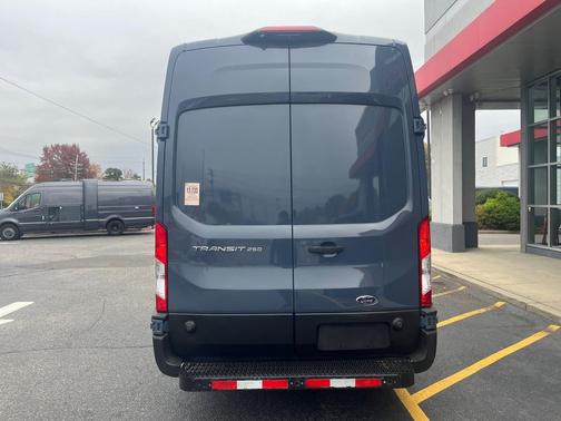 2020 Ford Transit-250 Base
