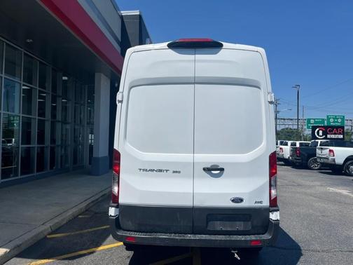 2022 Ford Transit-350 Base