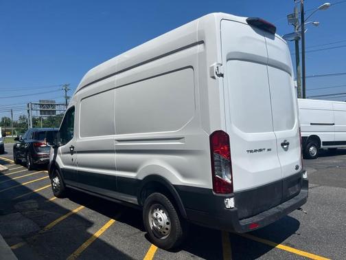 2022 Ford Transit-350 Base