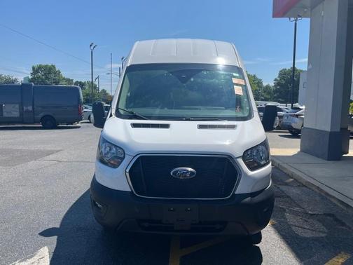 2022 Ford Transit-350 Base