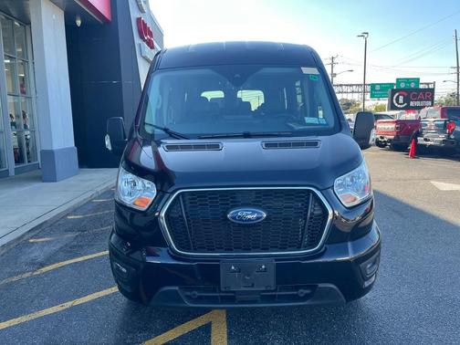 2022 Ford Transit-350 XLT