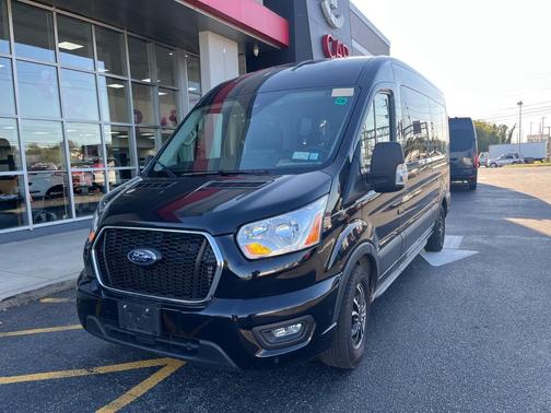 2022 Ford Transit-350 XLT