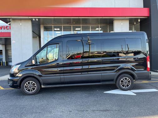 2022 Ford Transit-350 XLT