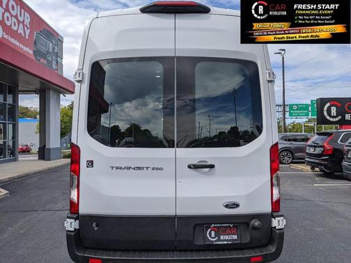 2020 Ford Transit-250 Base