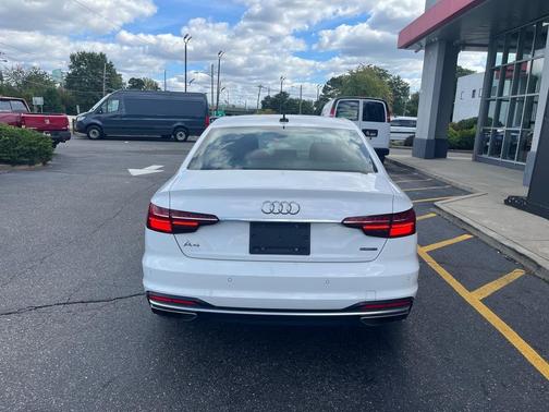 2023 Audi A4 45 S line Premium Plus