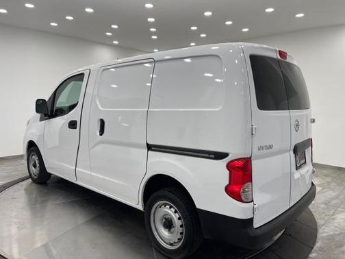 2021 Nissan NV200 S
