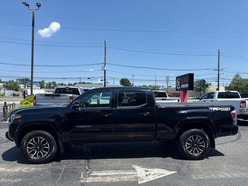 2022 Toyota Tacoma TRD Sport