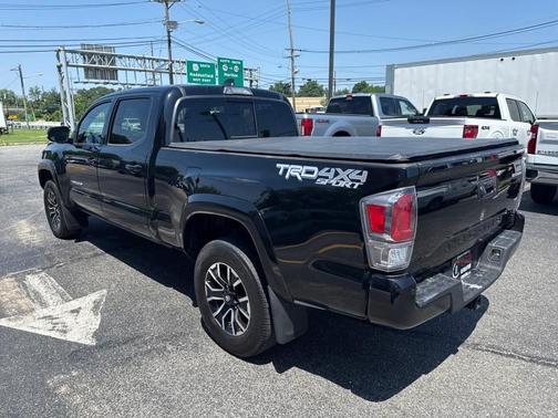 2022 Toyota Tacoma TRD Sport