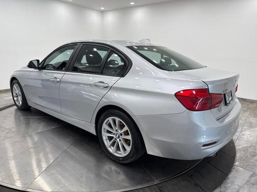 2018 BMW 320 i xDrive