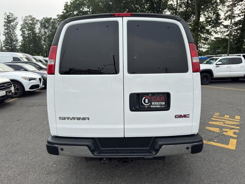 2019 GMC Savana 3500 LT