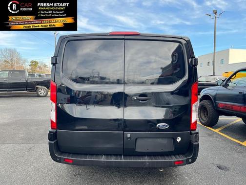 2020 Ford Transit-150 LOW ROOF