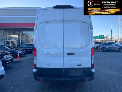 White 2022 Ford Transit-250 Base