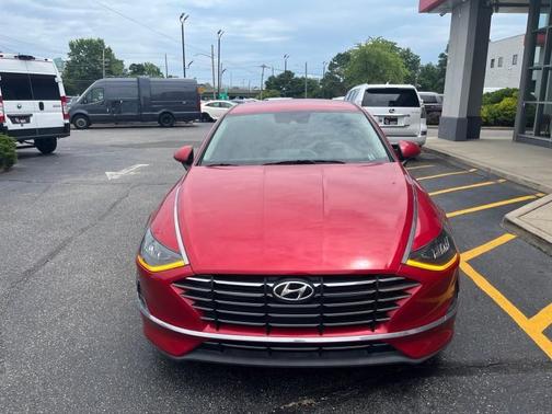 2020 Hyundai SONATA SE