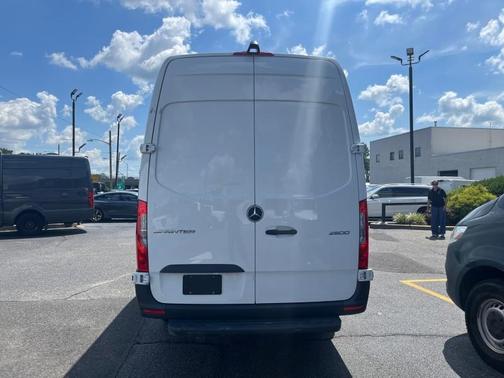 2023 Mercedes-Benz Sprinter 2500 HIGH ROOF 170