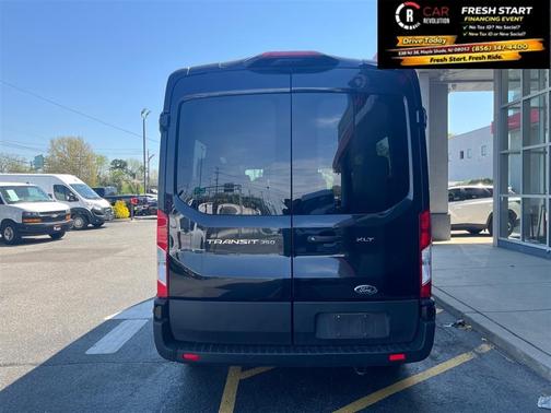 2022 Ford Transit-350 XLT