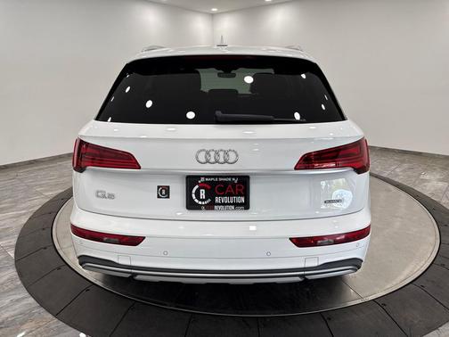 2021 Audi Q5 45 Premium