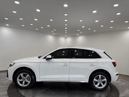 2021 Audi Q5 45 Premium