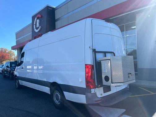 2022 Mercedes-Benz Sprinter 2500 HIGH ROOF I4 170