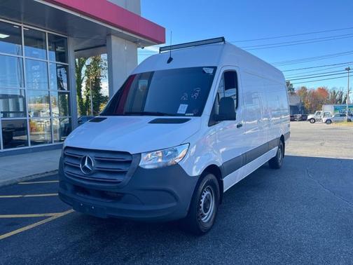 2022 Mercedes-Benz Sprinter 2500 HIGH ROOF I4 170