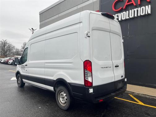 2023 Ford Transit-250 Base