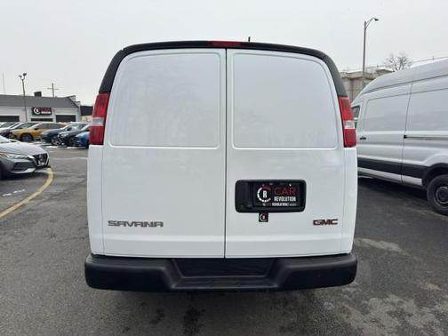 2023 GMC Savana 2500 Work Van