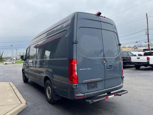 2019 Mercedes-Benz Sprinter 2500 HR