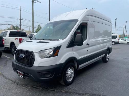 2022 Ford Transit-250 Base