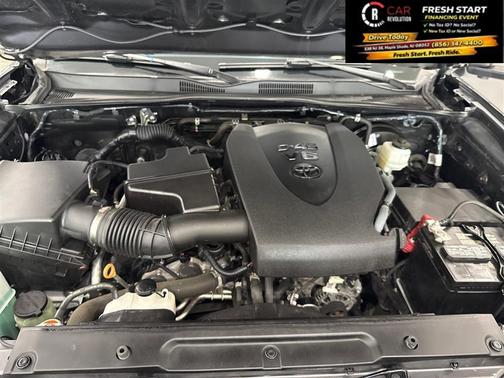 Gray 2023 Toyota Tacoma SR5